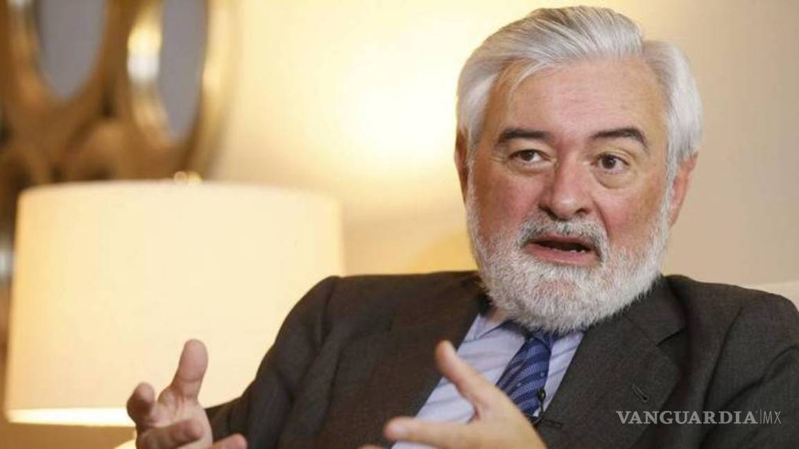 $!"Todos los autores contribuyen al gran sistema de lo literario”: Darío Villanueva