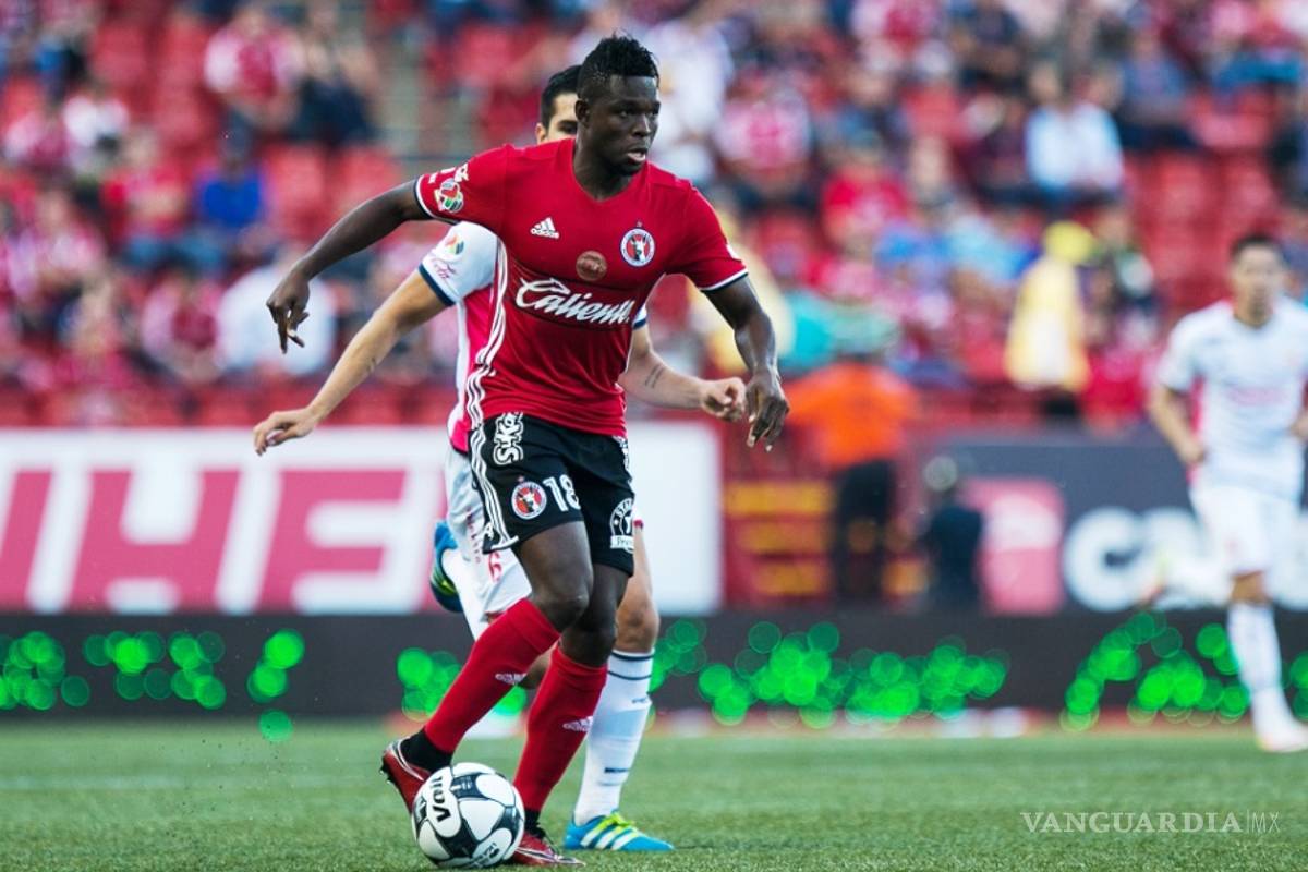 América se quedó sin Avilés Hurtado y se conformará con jugador costarricense