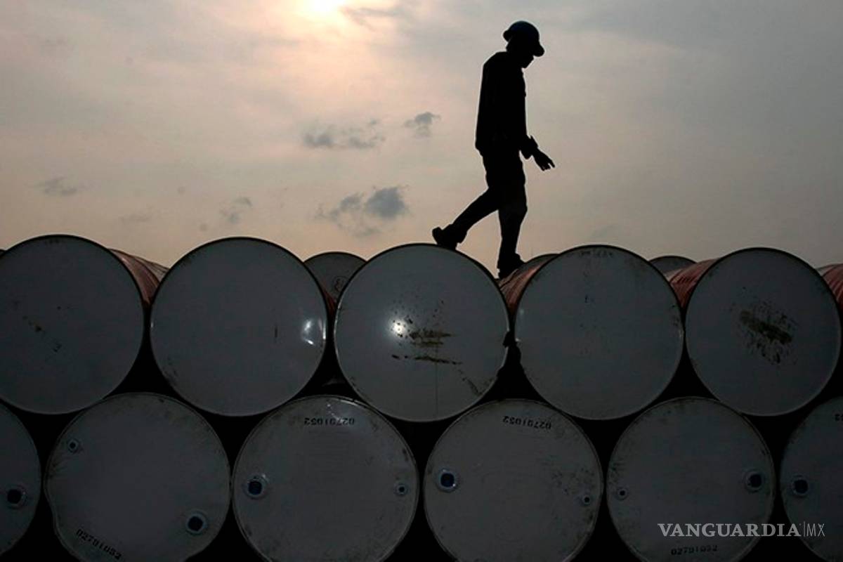 Reservas totales petroleras de México caen a 25 mil 500 millones de barriles