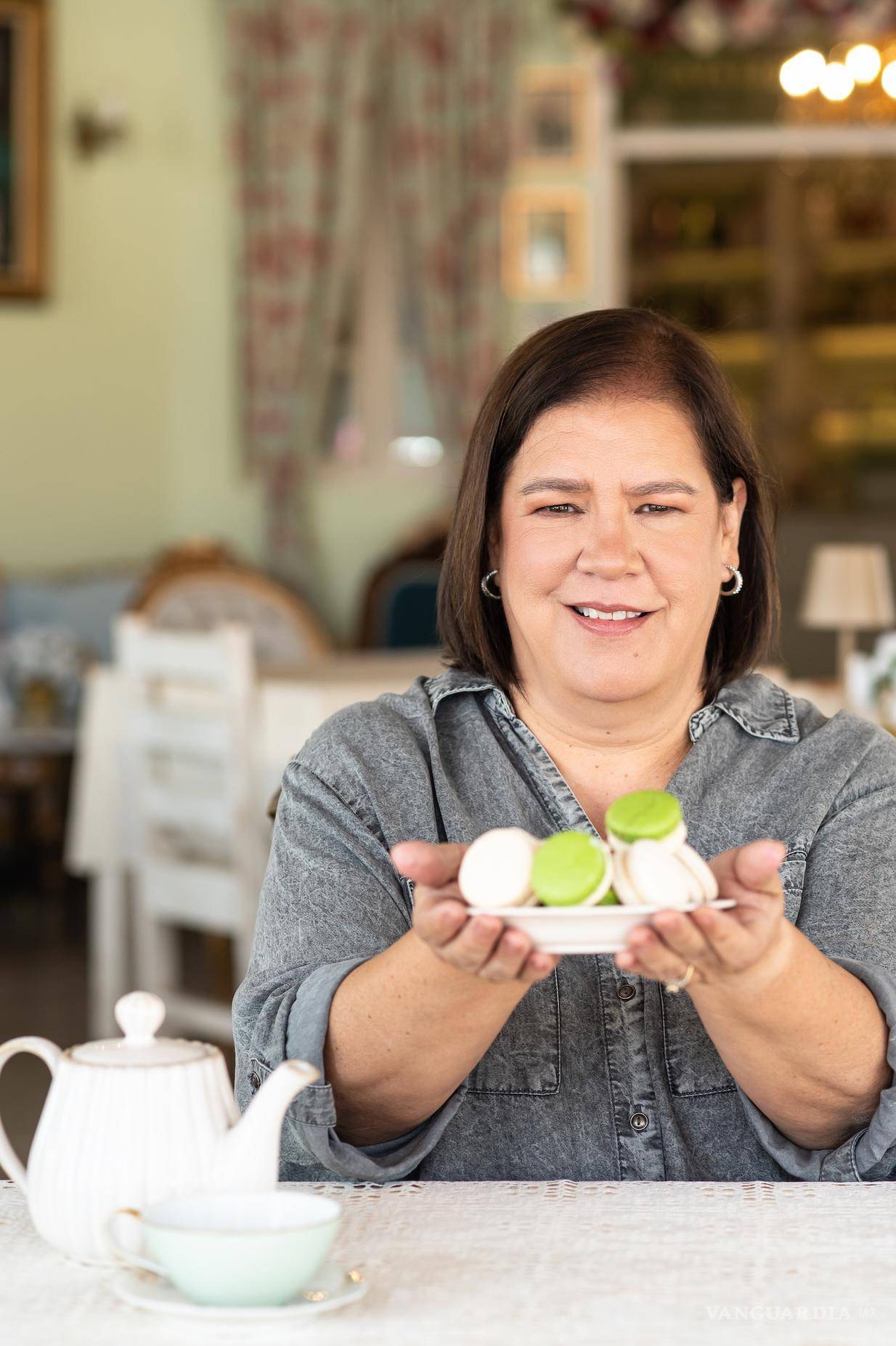 $!Catalina quiso acercar los macarons a la gente de Saltillo.