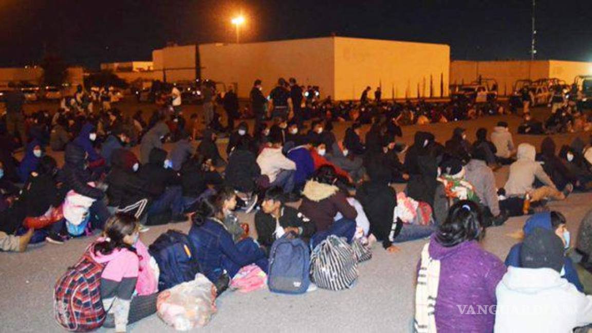 Aseguran a casi 700 migrantes en Tamaulipas, 355 menores; los llevaban en contenedores
