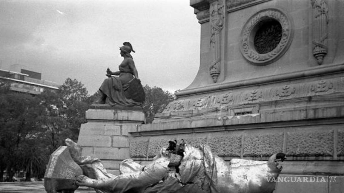 1957, la caída del Ángel de la Independencia en Ciudad de México