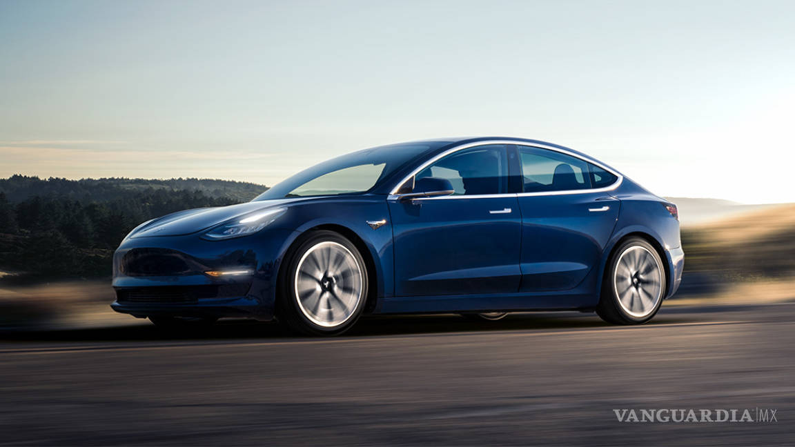 El Tesla Model 3 se controlará con la voz, asegura Elon Musk
