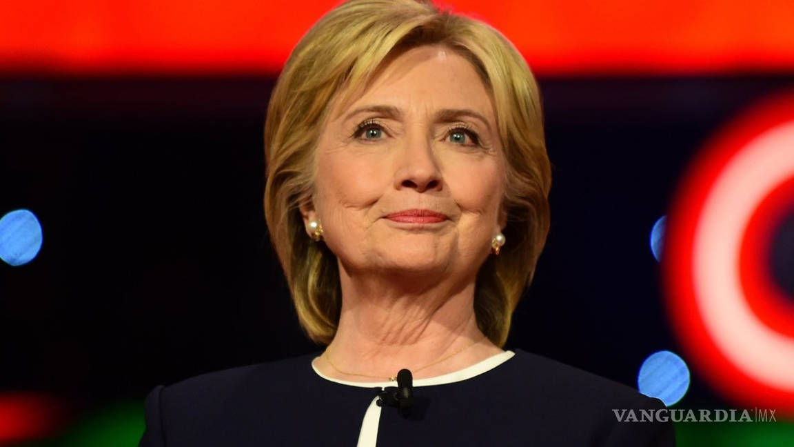 Hillary se coloca como ganadora en debate demócrata
