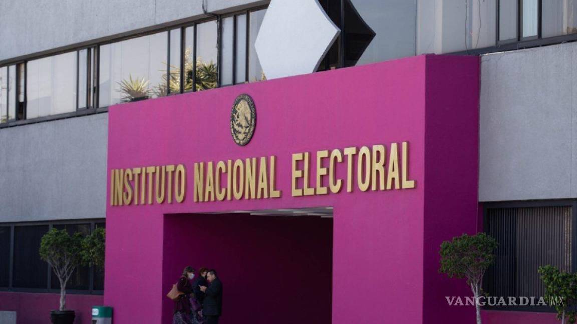 INE avala realizar tres debates presidenciales en 2024... pero partidos piden cinco