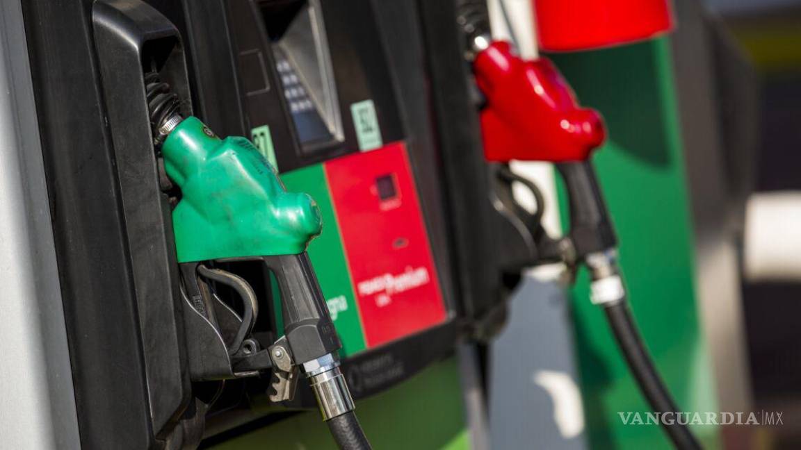 Ingresos petroleros excedentes se están quedando cortos ante costo de estímulos a gasolinas