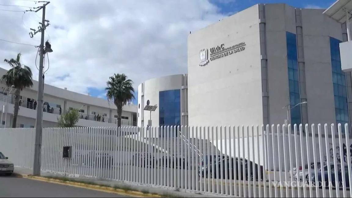 Egresan 17 médicos, haránpasantía en Monclova y PN