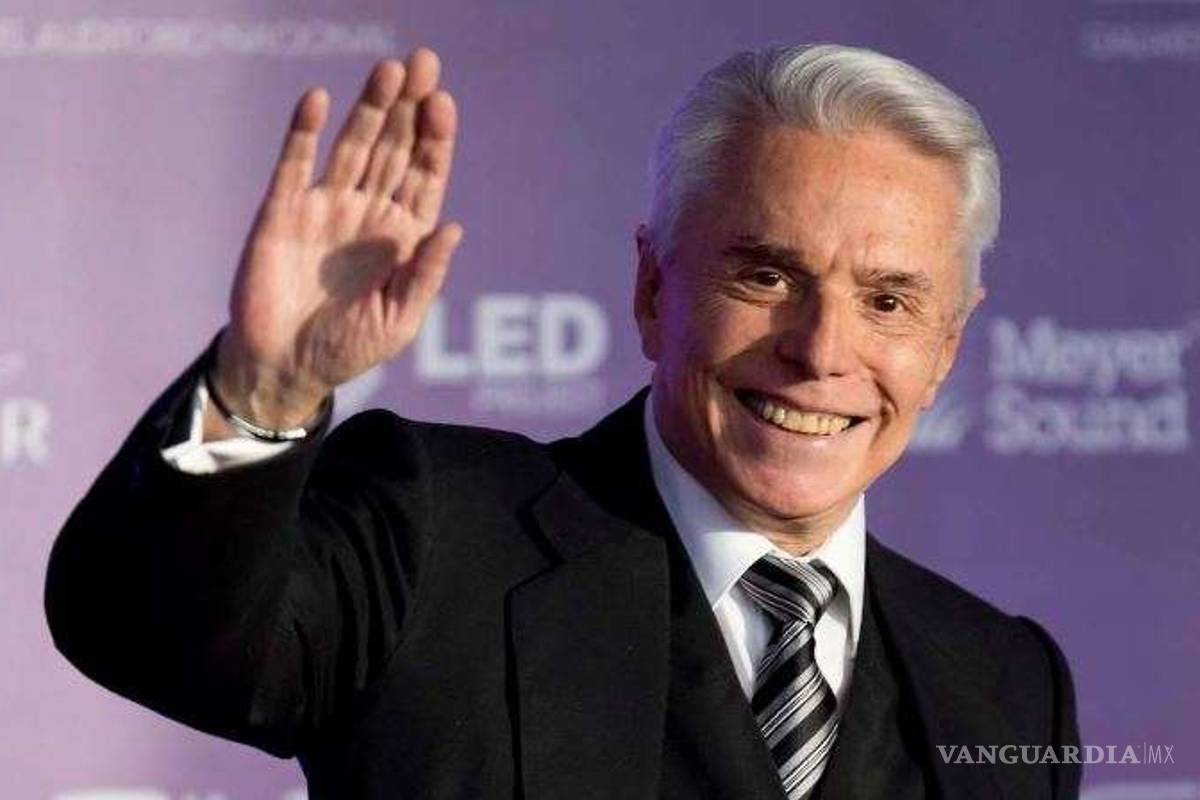 Enrique Guzmán exhibe al SAT por congelar sus cuentas sin motivo alguno