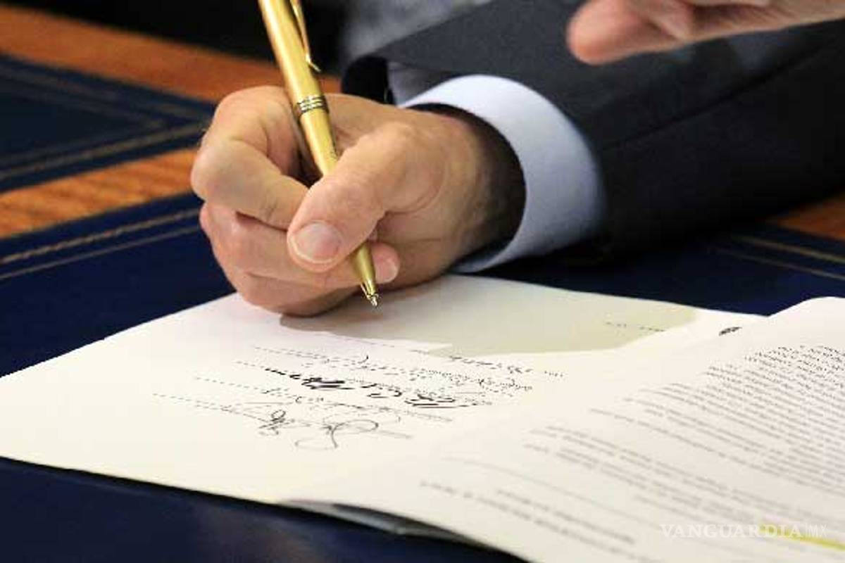 Capacitarán a notarios de Coahuila para detectar el lavado de dinero