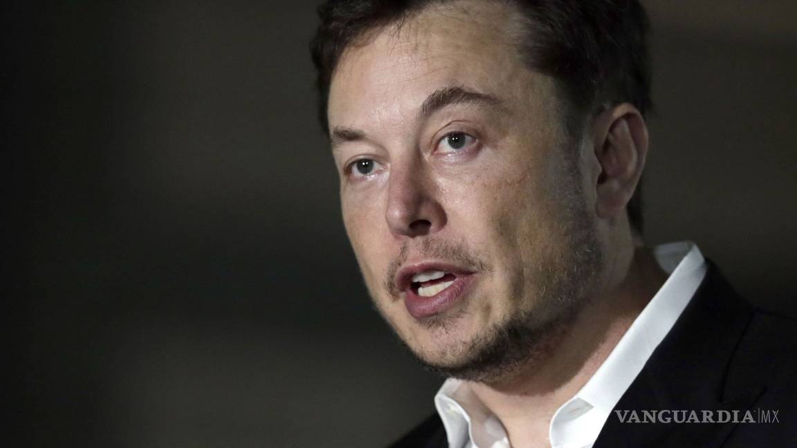 $!Tequileros mexicanos buscan frenar 'Teslaquila' de Elon Musk