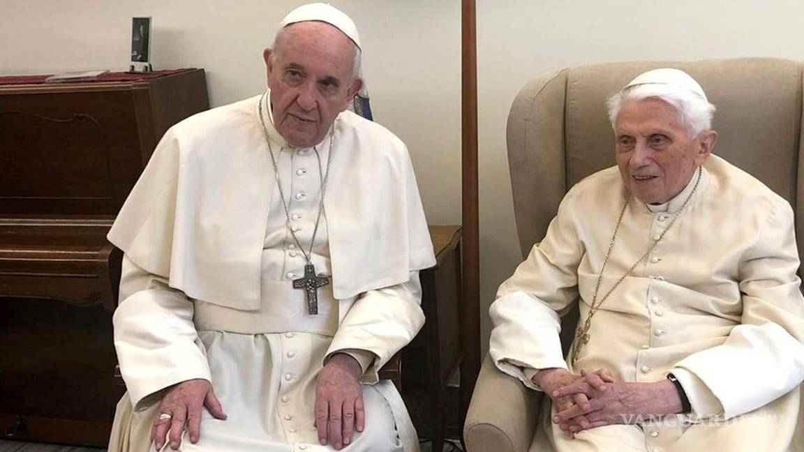 Papa Francisco confirma que se agravó la salud de Benedicto XVI