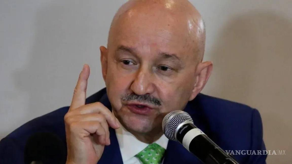 AMLO critica a Carlos Salinas de Gortari por obtener nacionalidad española