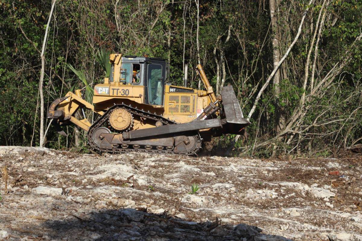 Ejército sabe que Tren Maya se construye sobre zonas de ‘peligro severo’ por hundimiento