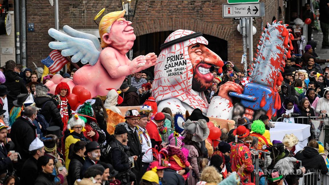 $!Carnaval alemán se burla de los políticos (fotogalería)