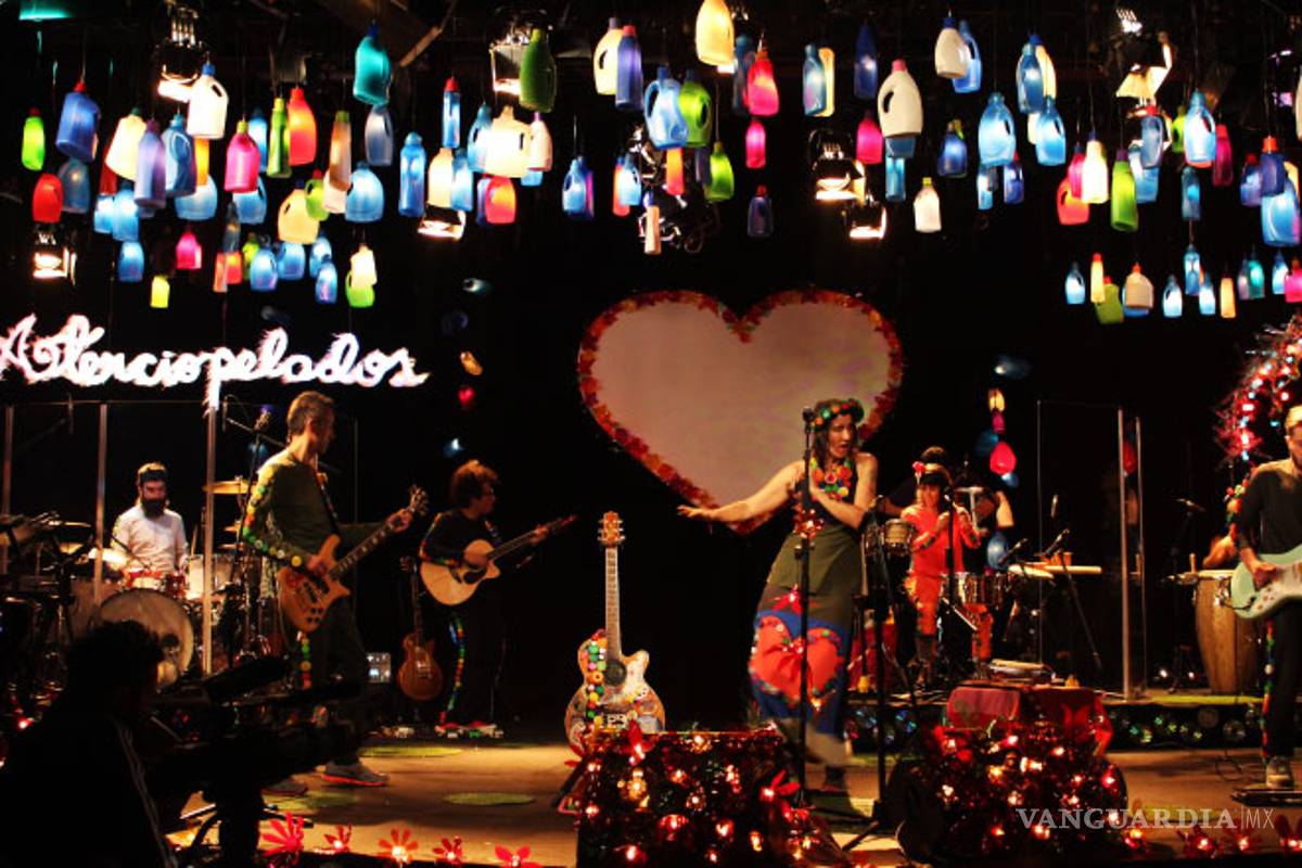 Aterciopelados anuncia álbum para 2017