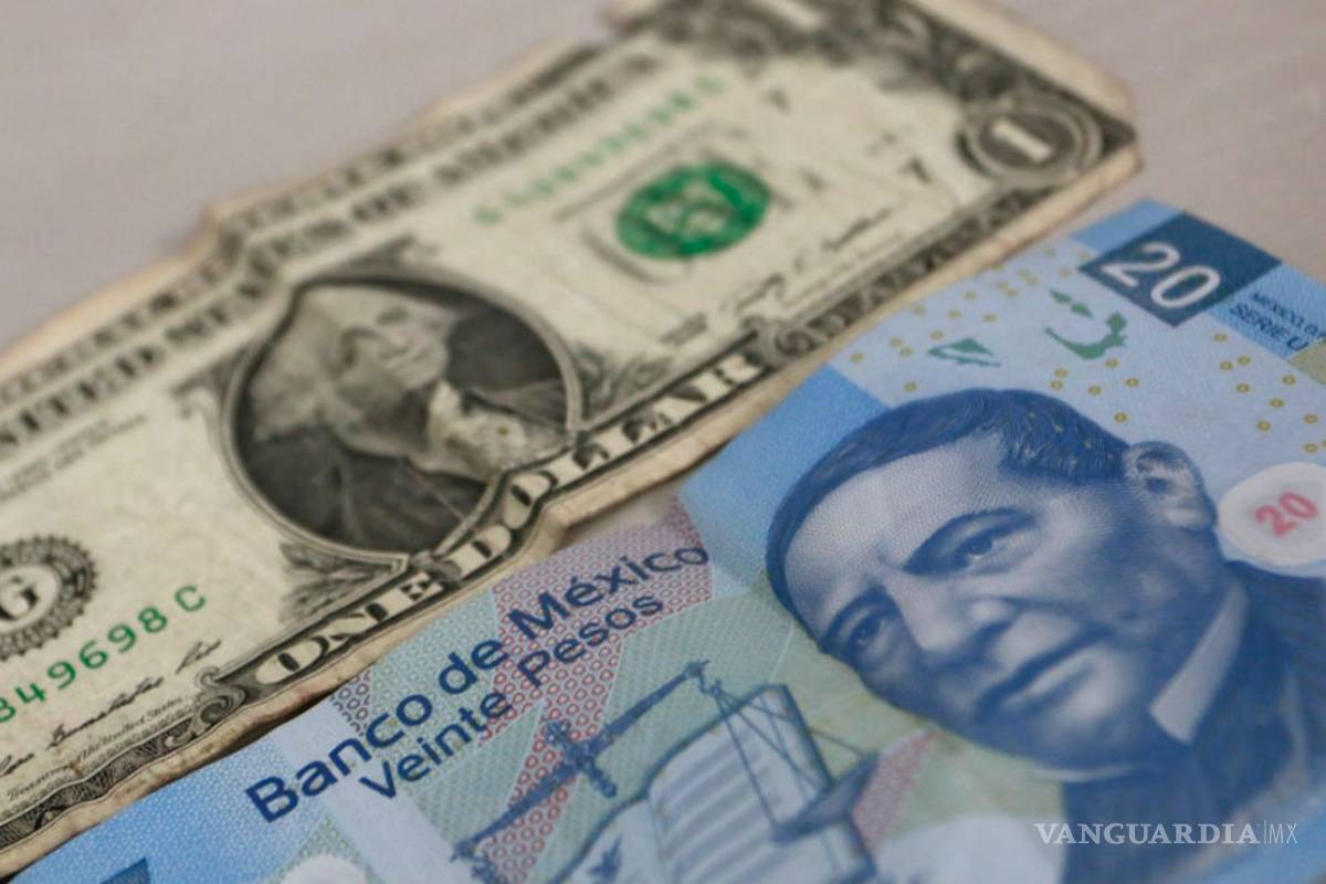 El peso registra nuevo mínimo histórico de 25.73 unidades por dólar