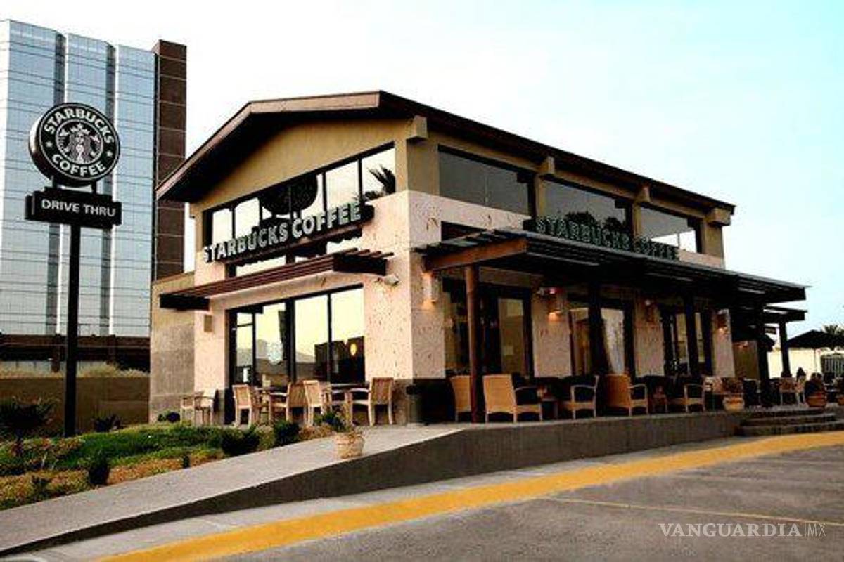 $!Starbucks se ha ganado la lealtad de sus clientes con el paso de los años en Saltillo, aunque también ha tenido “resbalones” como el cierre de una de sus sucursales.