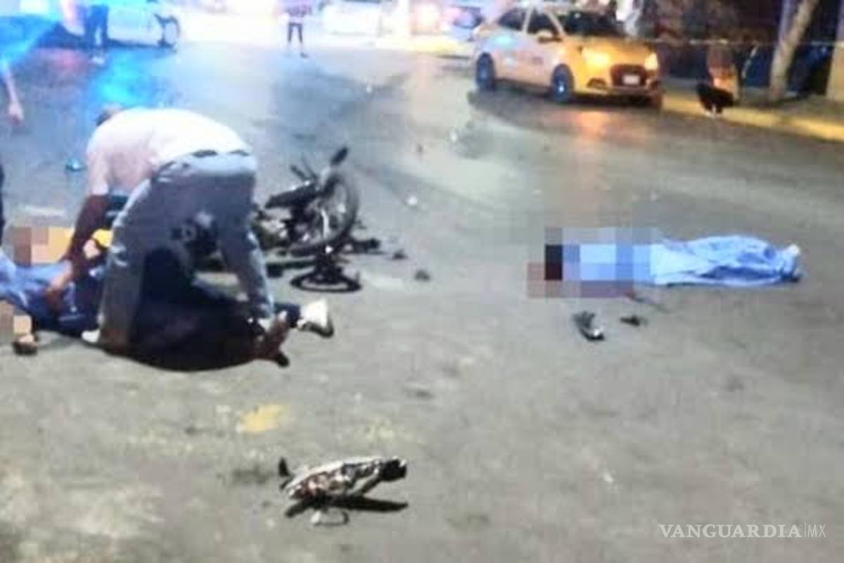 Padre e hijo mueren en choque contra camioneta en Torreón