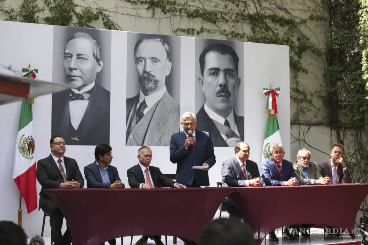 Nombra AMLO a círculo cercano de Presidencia