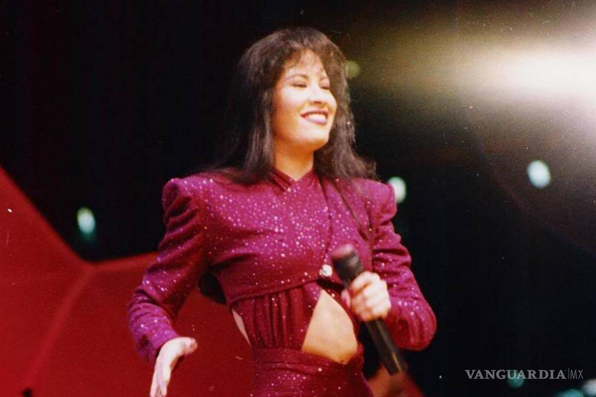 Piden crear una Barbie inspirada en Selena