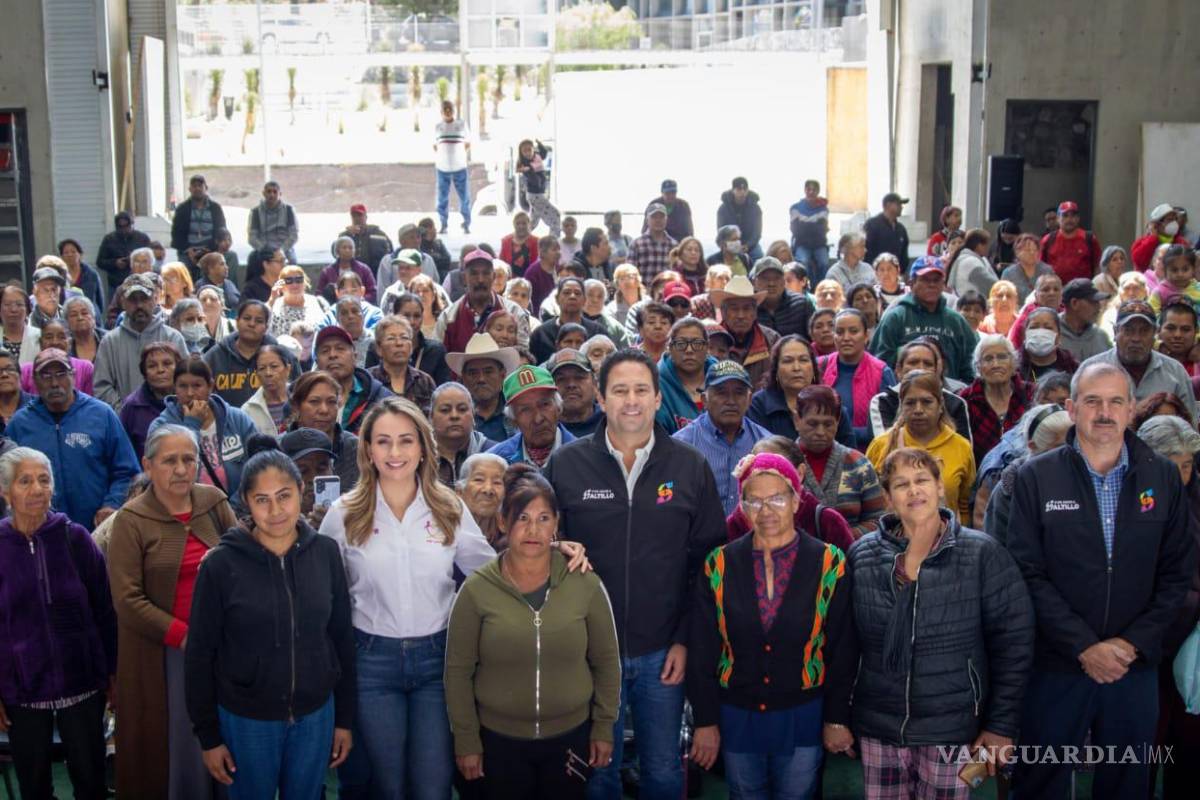 Entregan ‘Apoyos de corazón’ a más de mil 500 adultos mayores en Saltillo