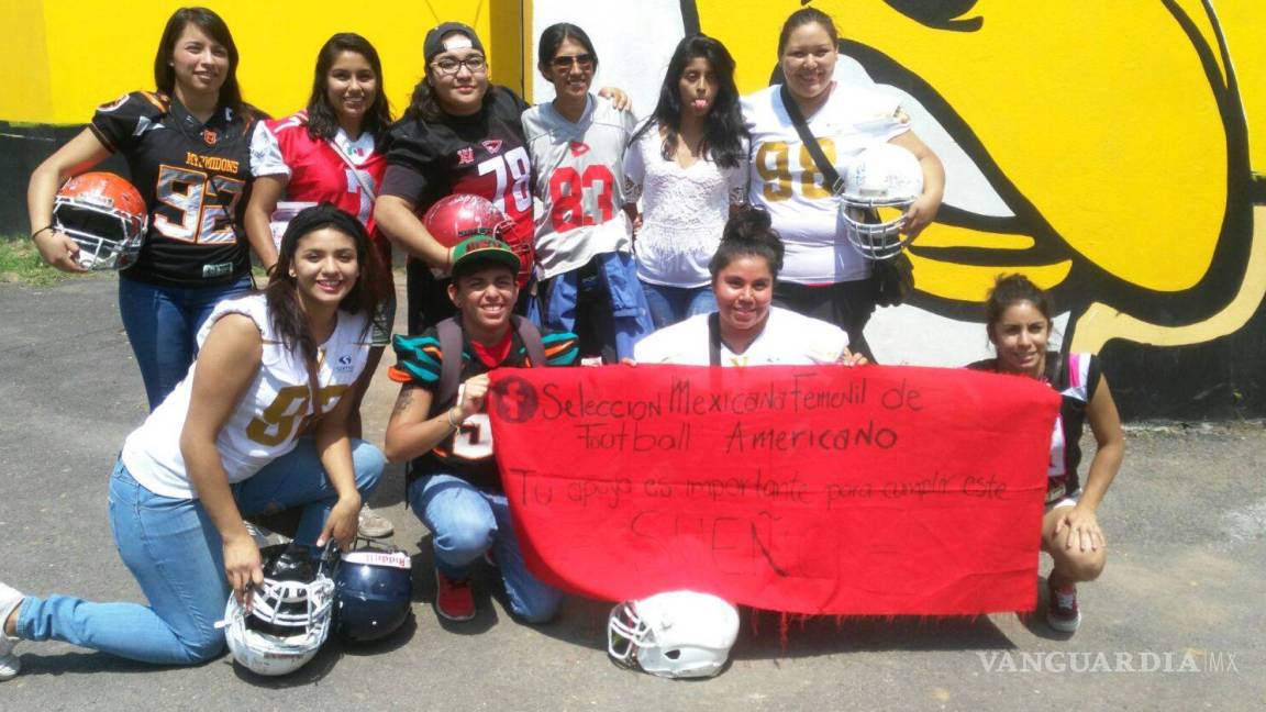 Selección mexicana femenil de fútbol americano tuvo que pedir dinero en la calle para jugar un Mundial
