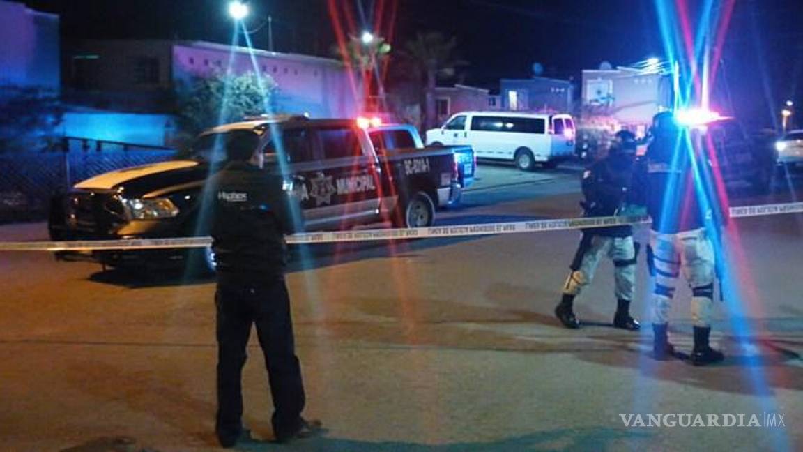 $!Fue tiroteada mientras se encontraba abordo de su vehículo a las afueras de su casa.