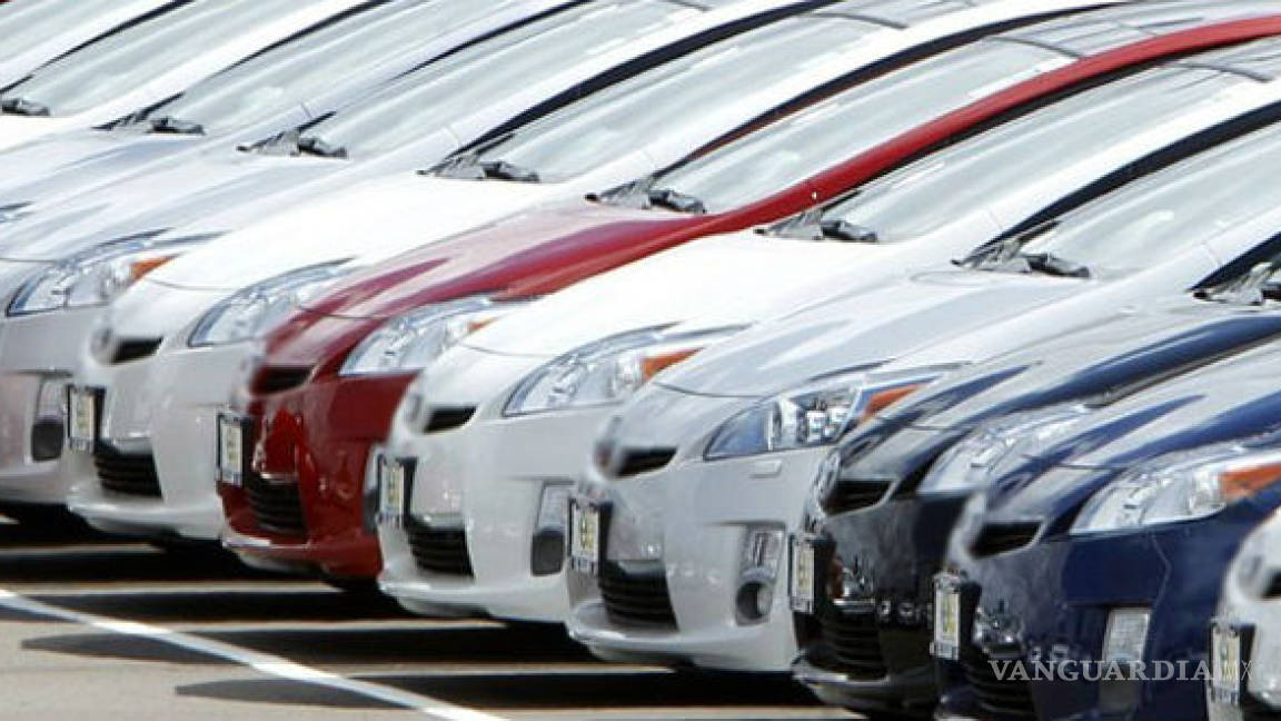 Sin frenos la caída en la industria automotriz, no puede parar desplome en ventas