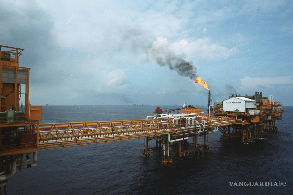 Pemex depende de campos ‘viejos’ por apuesta de Gobierno de AMLO por recuperar la producción de hidrocarburos