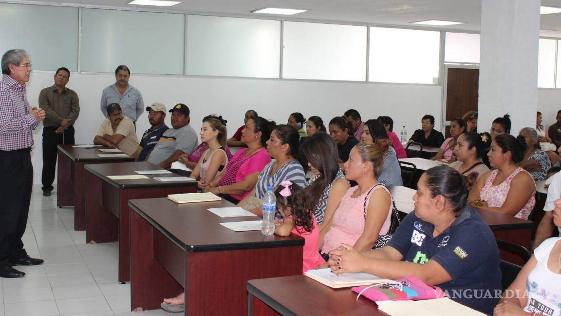 Sagarpa entrega apoyos para 13 proyectos en La Laguna