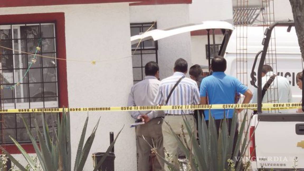 Mujer asesina a sus 2 hijos y luego se suicida en Querétaro