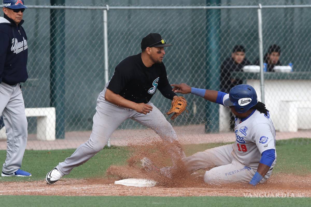 El primer clásico de Coahuila fue azul