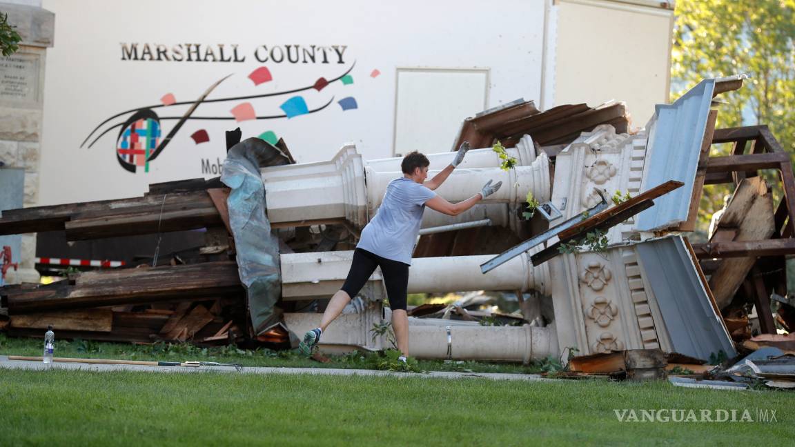 $!Tornados en Iowa dejan 17 heridos y declaratoria de emergencia en EU (Fotos y Videos)