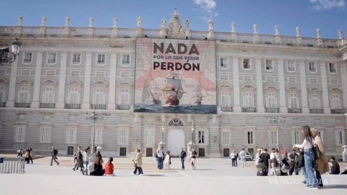 ‘Nada por lo que pedir perdón’: Esto se sabe de la supuesta lona en Palacio Real de Madrid (VIDEO)