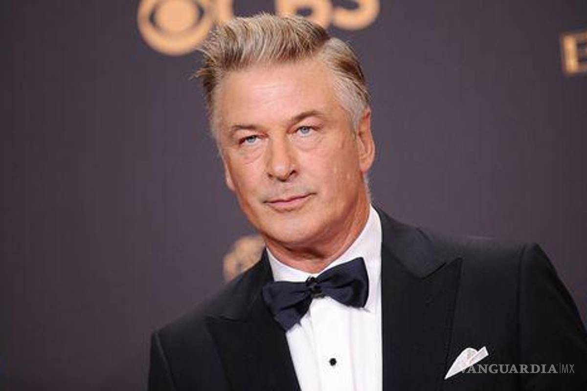 Mata accidentalmente actor Alec Baldwin a una mujer en rodaje de la película ‘Rust’