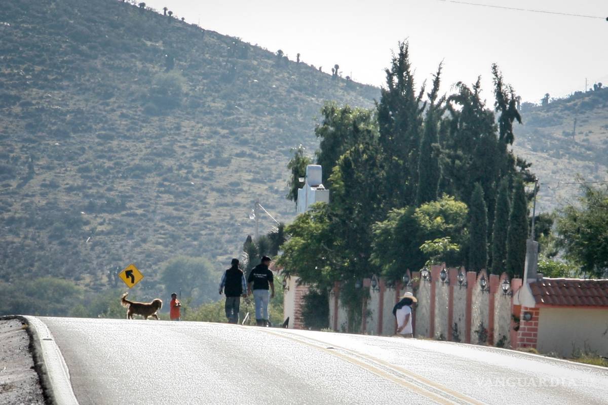 Hermanos de Rubí: Paisanos que trabajan EU y que ahorraron 3 años para los XV