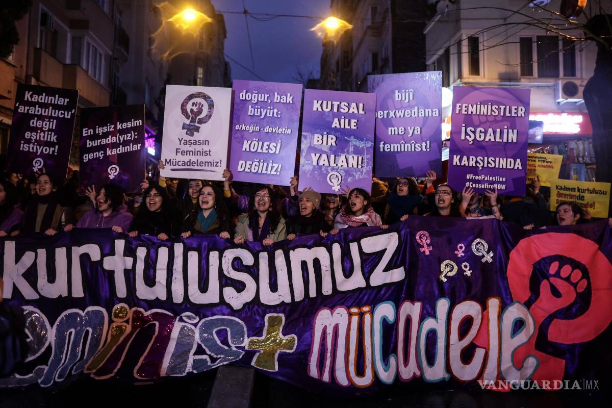 Mujeres alzan su voz en todo el para defender sus derechos y contra la violencia y la impunidad (fotos)