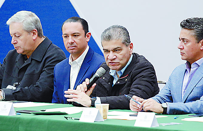 Revisará Miguel Riquelme si Federación envió recurso para pagar al Hospital Universitario de Saltillo