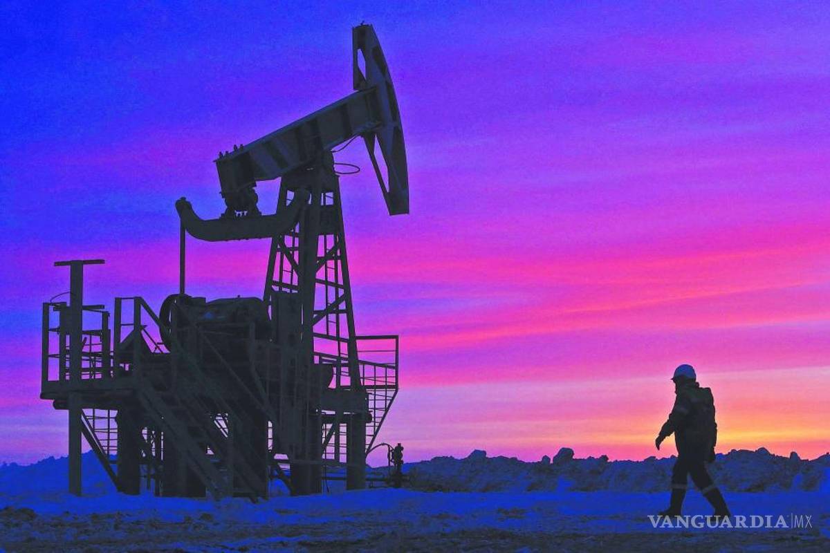 Petróleo registra baja en los precios ante tensiones geopolíticas