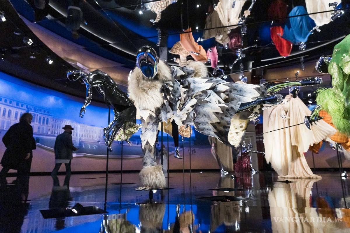 El Met hace una viaje por la historia de la moda en EU con la ayuda de directores de cine