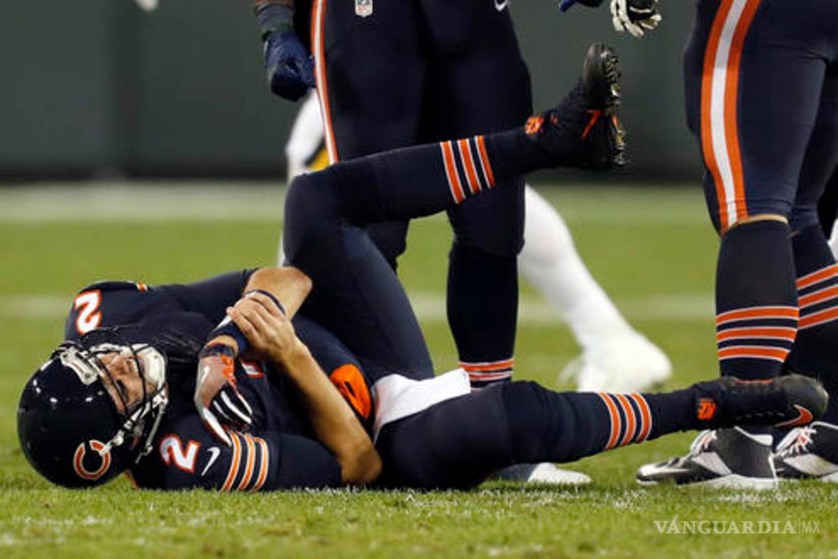 Empacan a Hoyer y los Bears en Lambeau Field