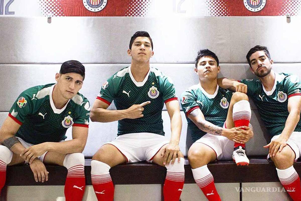 Las Chivas, en los colores de la Selección Mexicana