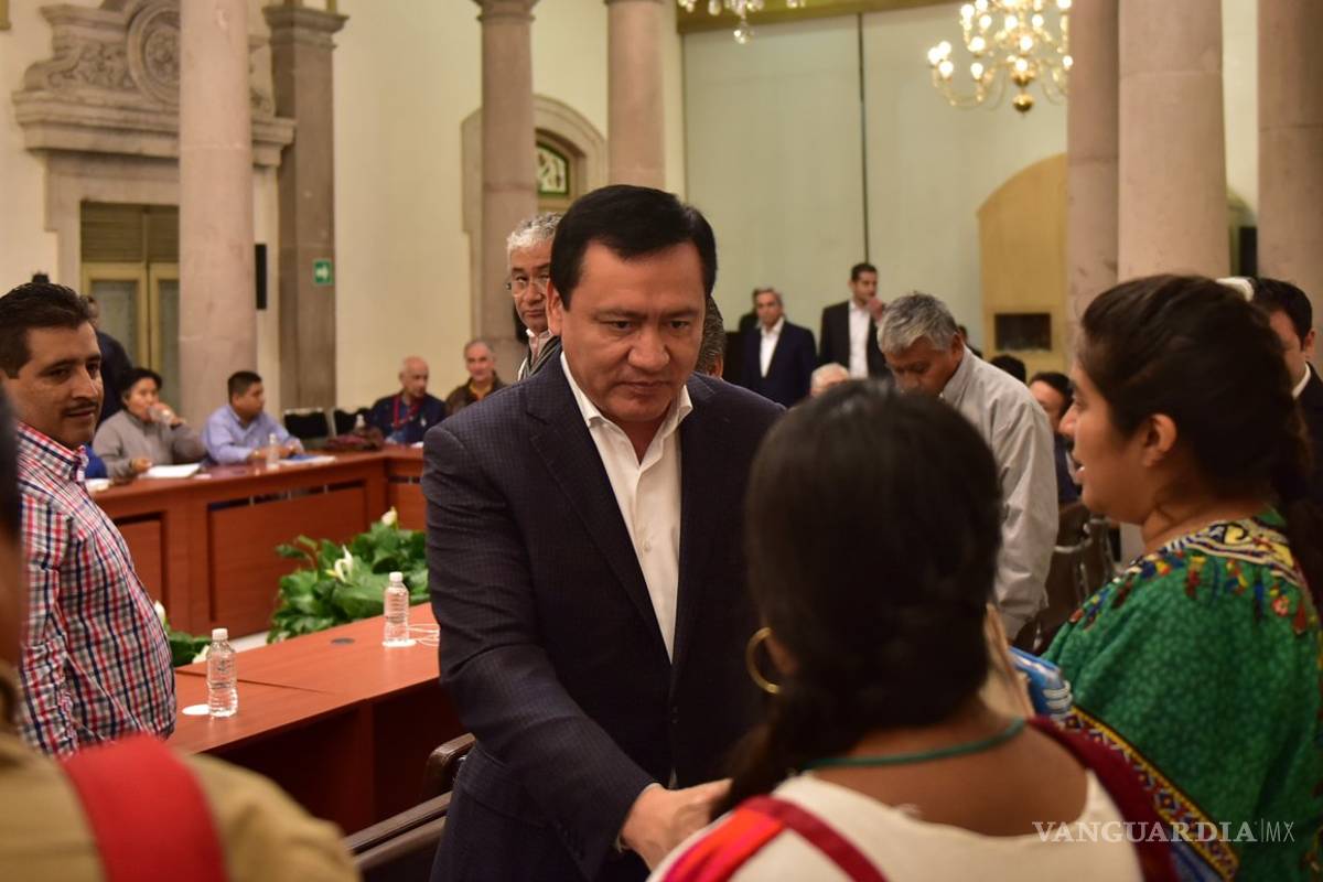 Reuniones entre Segob y CNTE serán públicas, adelanta Osorio Chong