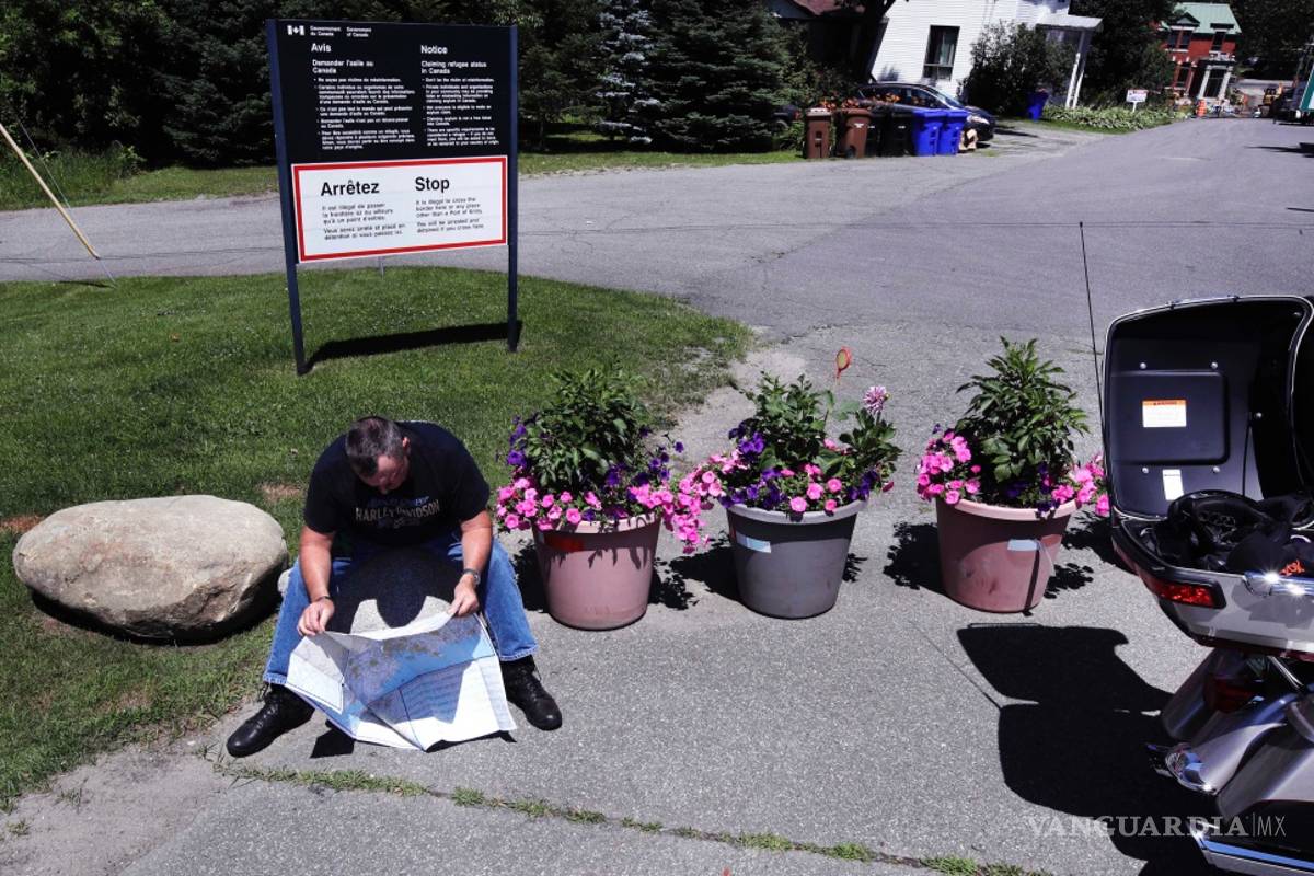 $!Mientras Donald Trump fortifica la frontera con México, aumentan los cruces ilegales en la “frontera invisible” con Canadá