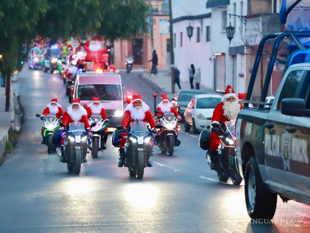 $!Los Santa Claus motorizados prometen sorprender a chicos y grandes.