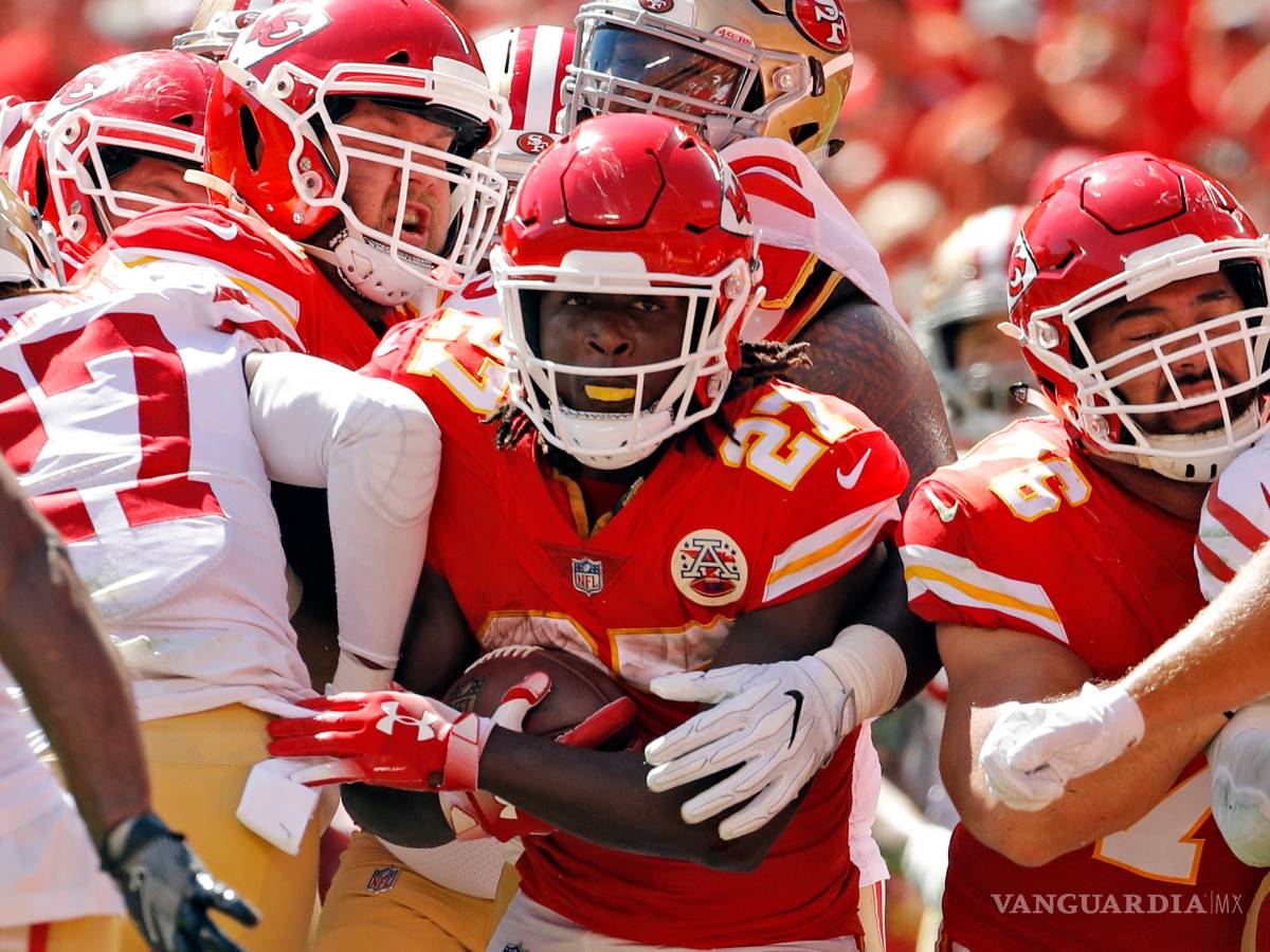 $!El corredor estelar de los favoritos para el Super Bowl, Chiefs de Kansas City, está envuelto en una violenta agresión