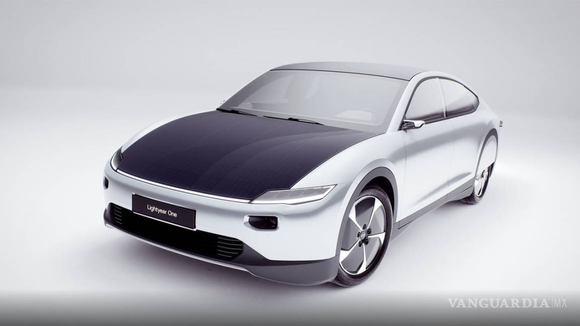 Lightyear One, auto eléctrico con autonomía de hasta 725 km y recarga solar