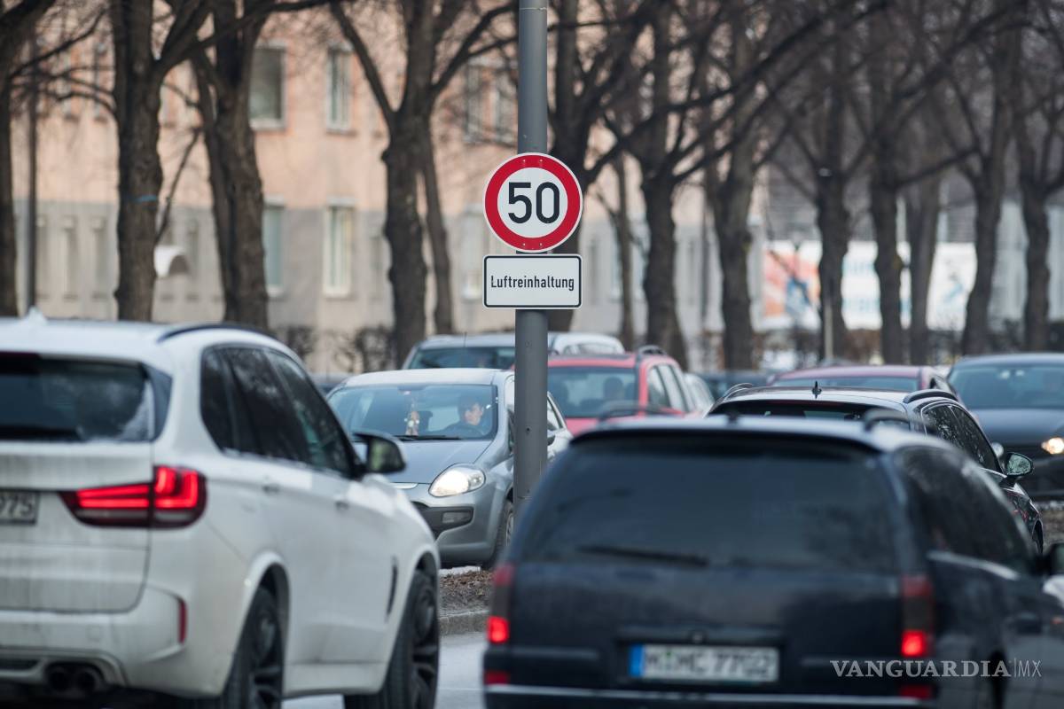 Ciudades alemanas podrán prohibir la circulación de coches diésel