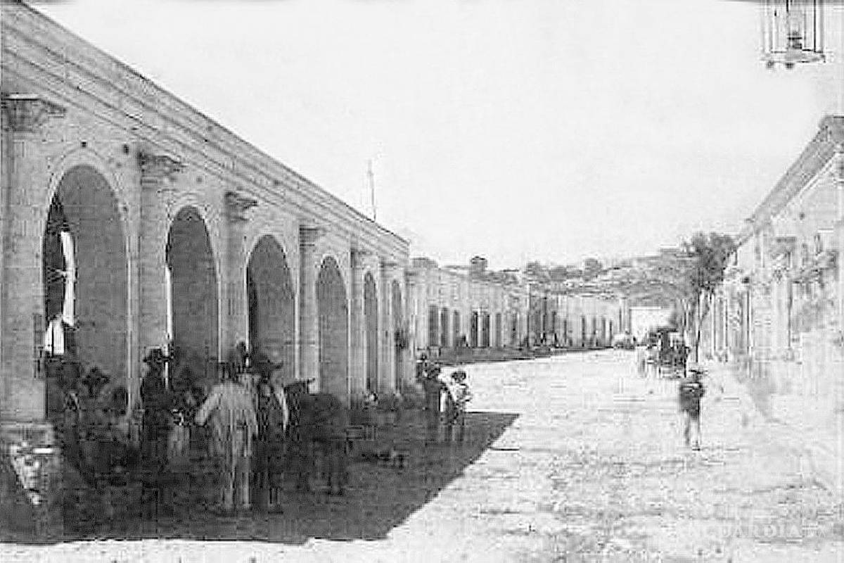 Historias y recuerdos de la antigua calle del Huizache