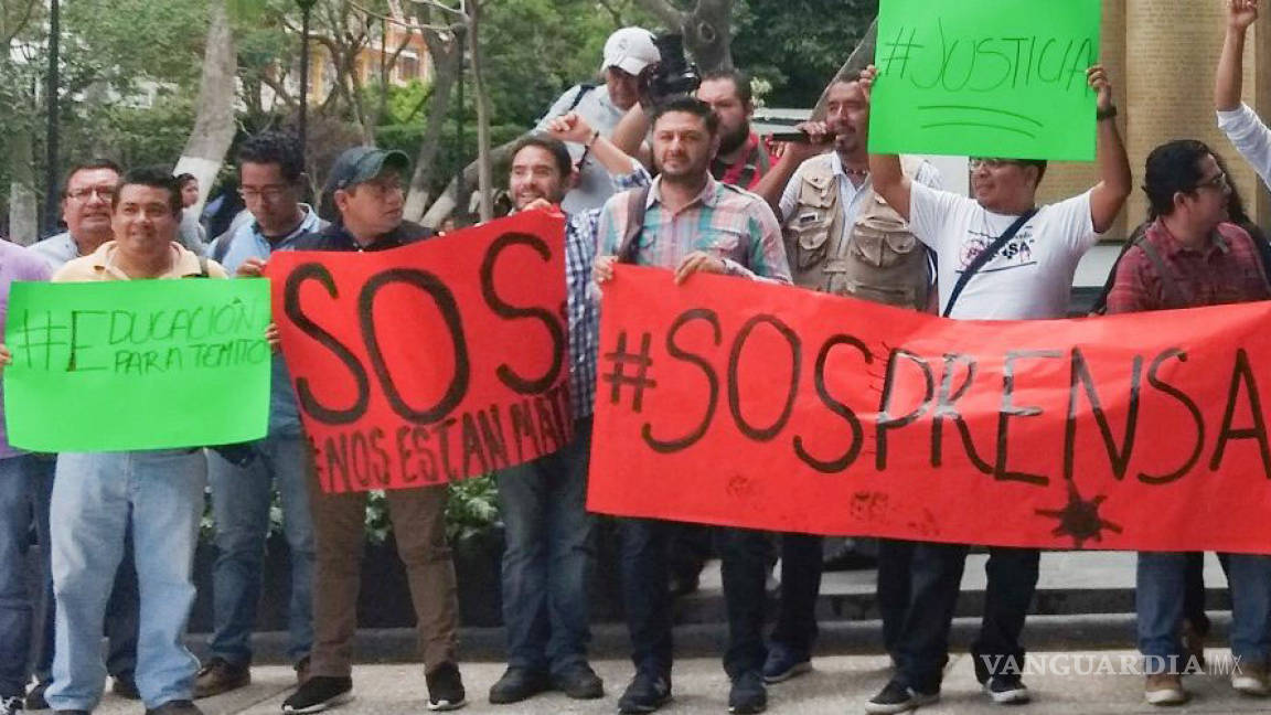 Investiga Fiscalía de Oaxaca amenaza contra periodistas tras denuncia de 7 comunicadores